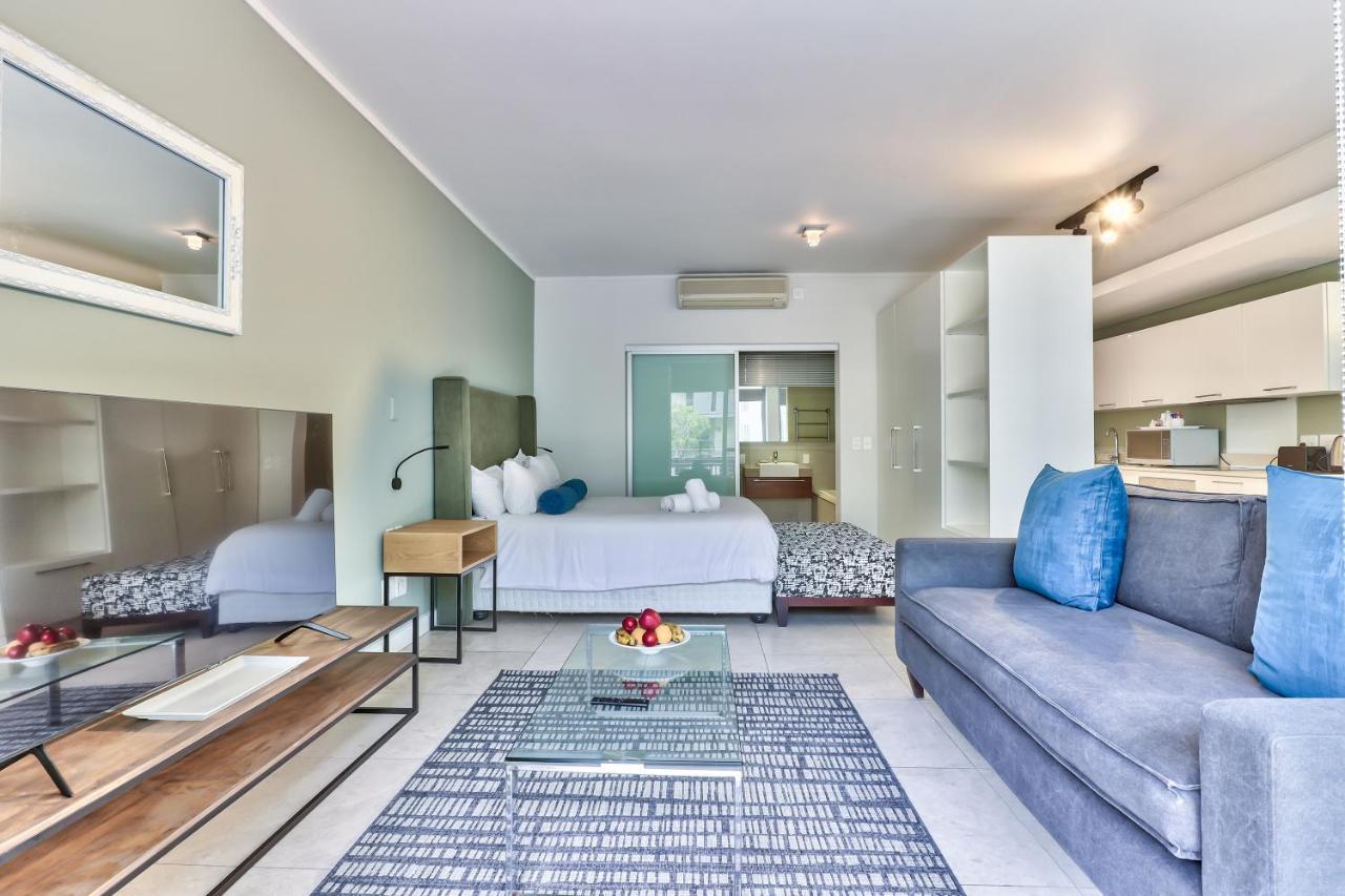 Harbour Bridge Waterfront Apartment *